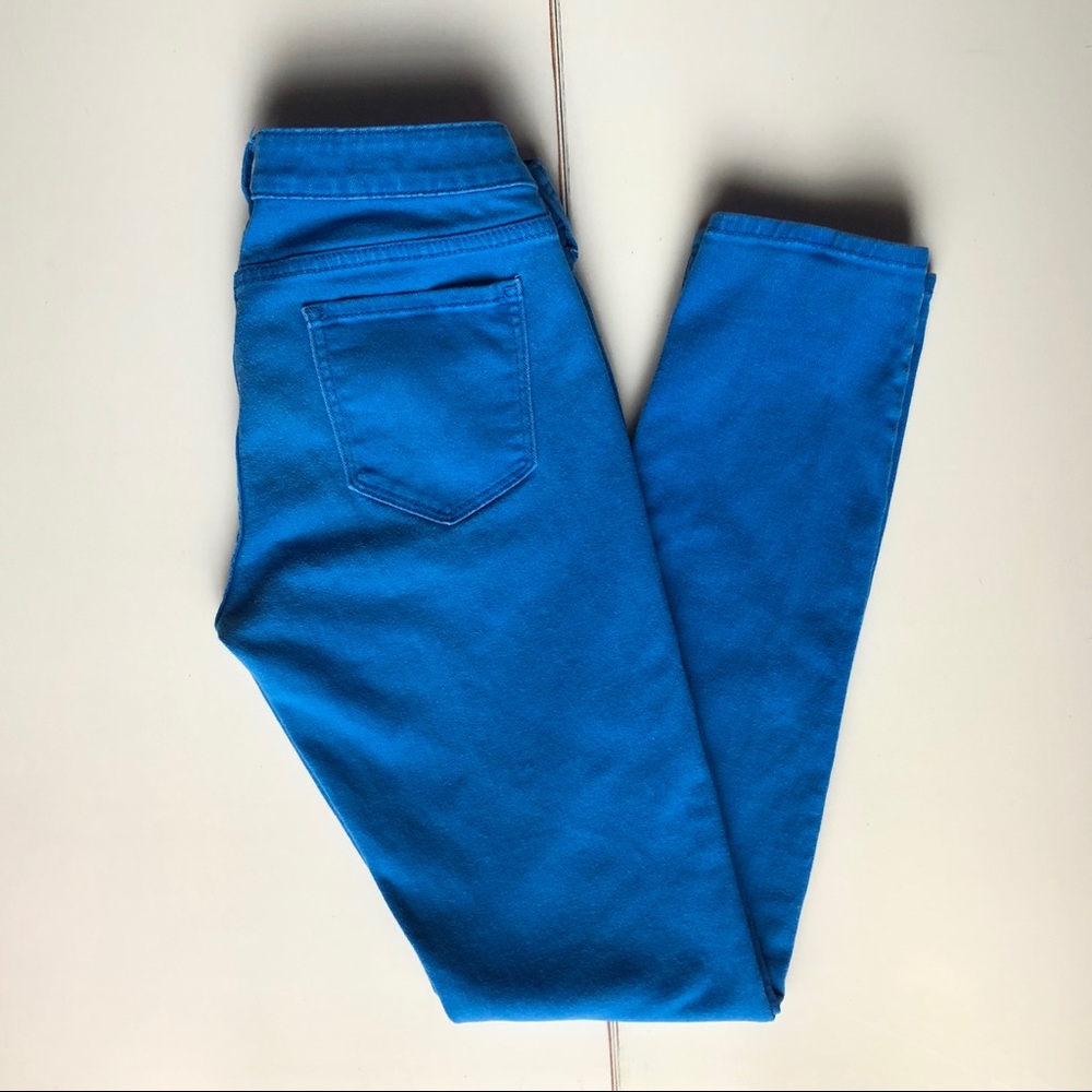 Arizona Jean Co: bright blue skinny jeans